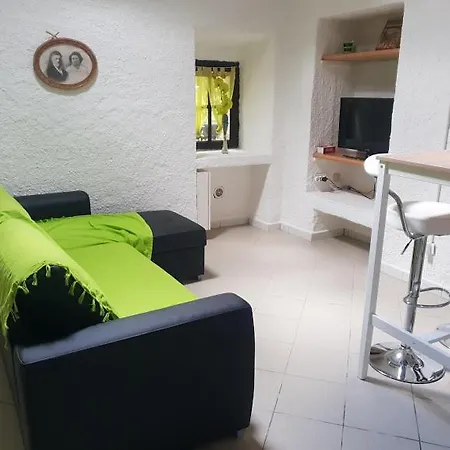 Maisonnette à La Campagne Hébergement de vacances *