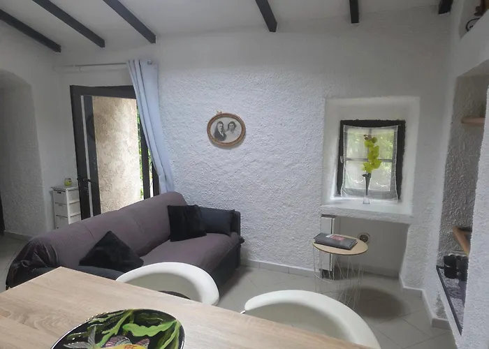 別荘 Maisonnette A La Campagne